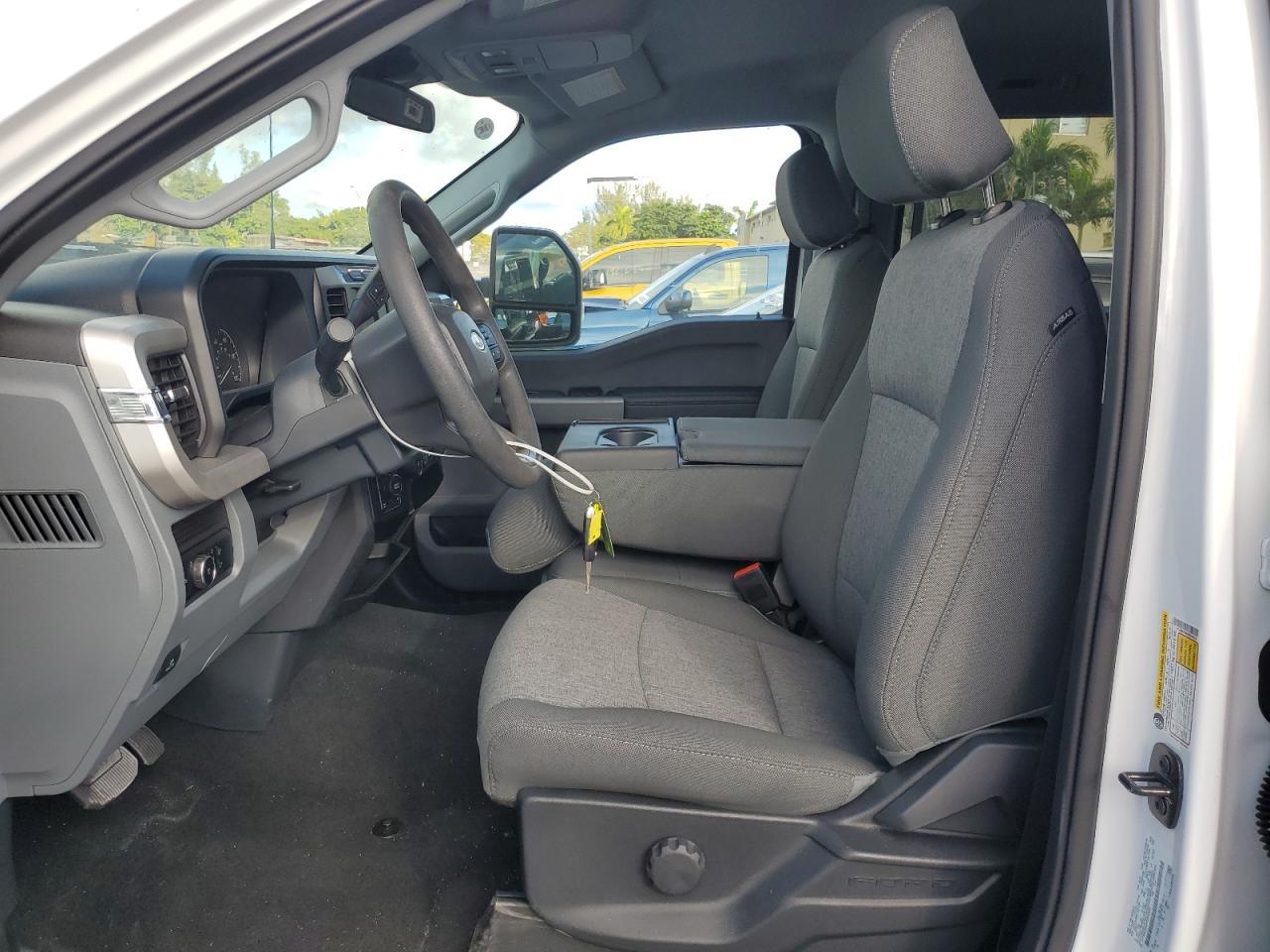 2024 FORD F250 SUPER - Фото 7