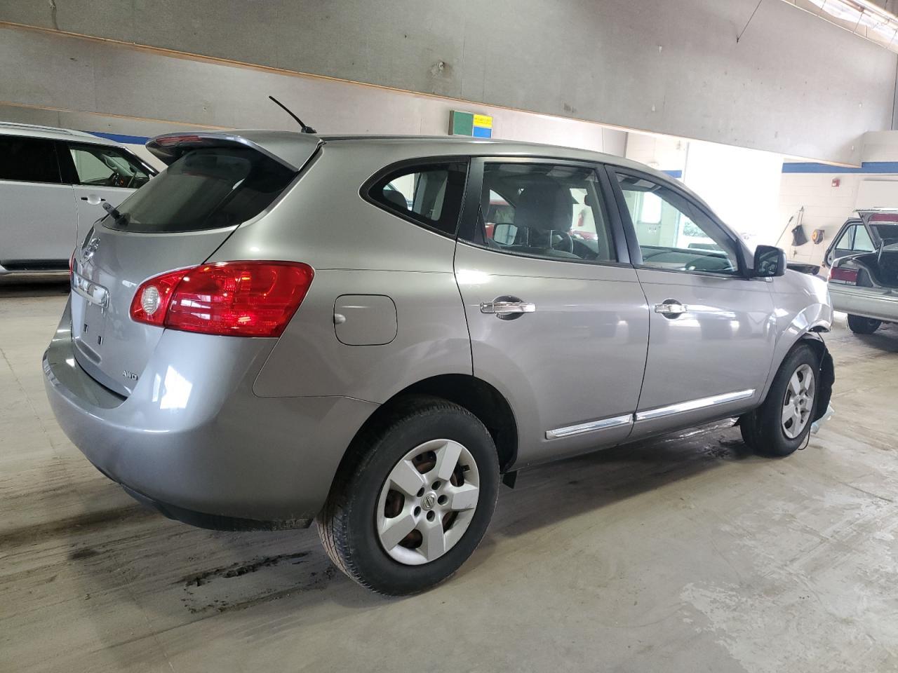 2013 NISSAN ROGUE S - Фото 3