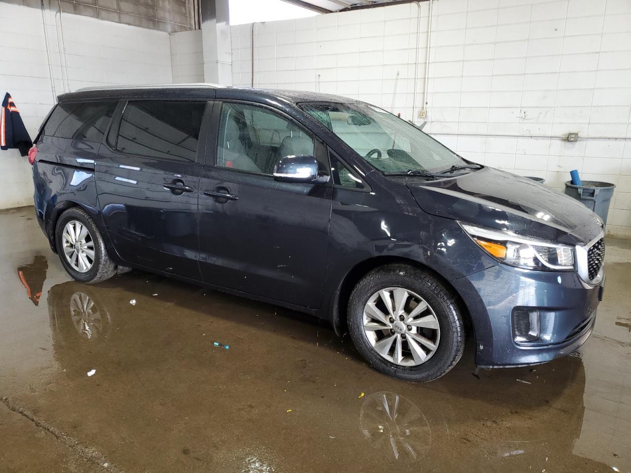 2016 KIA SEDONA LX - Фото 4