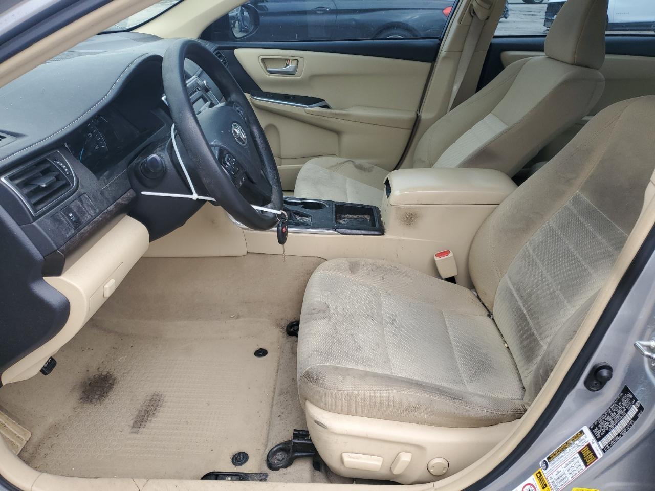 2015 TOYOTA CAMRY LE - Image 7