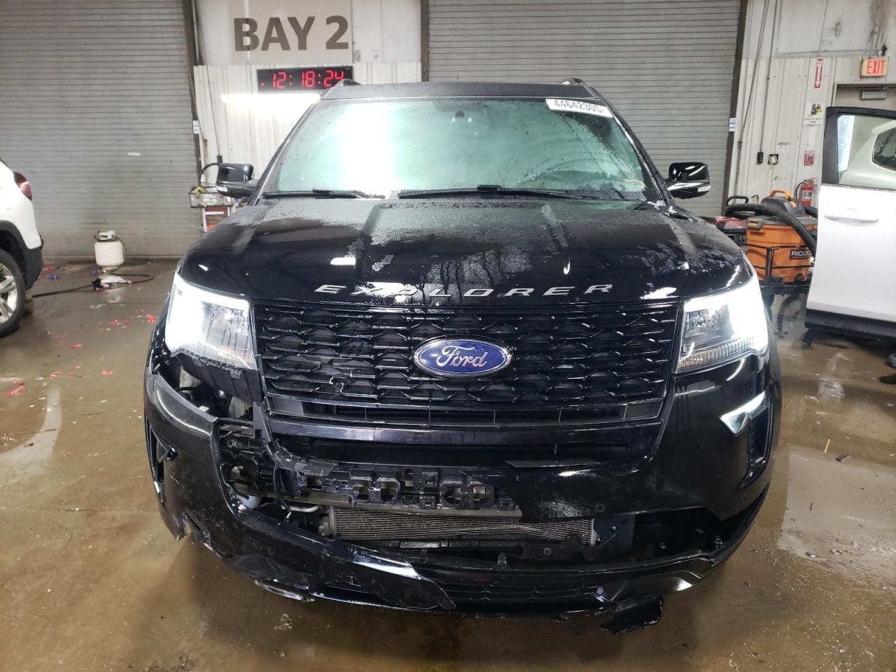 2018 FORD EXPLORER S - Фото 5