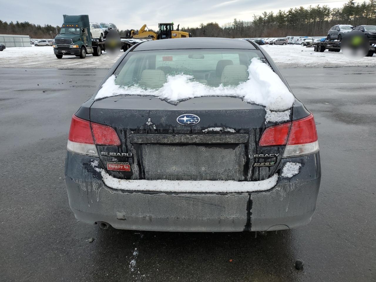 2011 SUBARU LEGACY 2.5 - Image 6