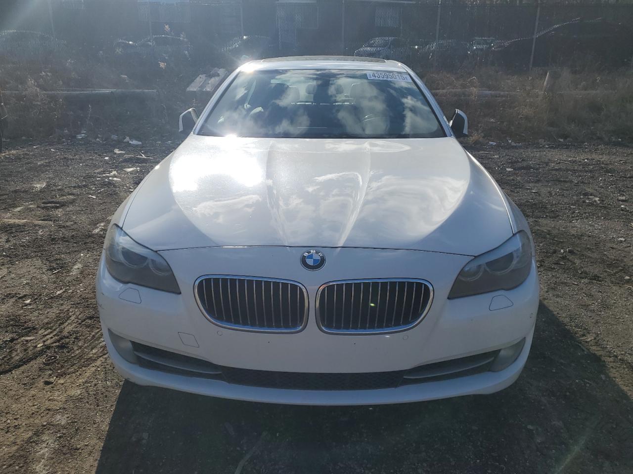 2013 BMW 528 XI - Фото 5