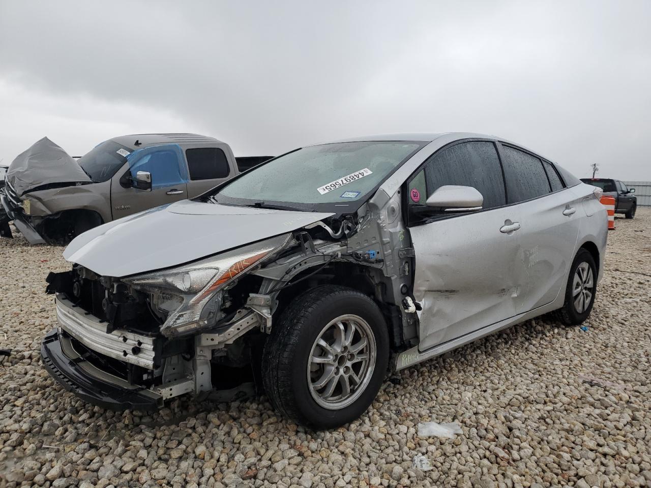 2016 TOYOTA PRIUS