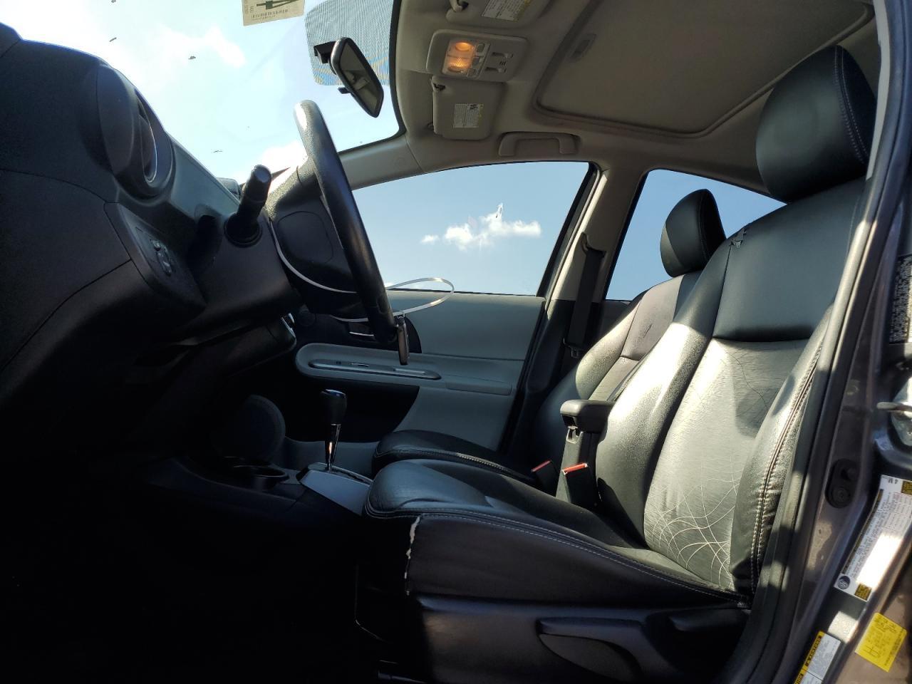 2013 TOYOTA PRIUS C - Image 7