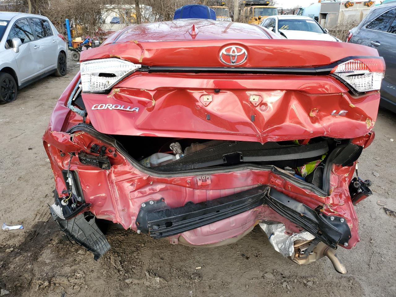 2021 TOYOTA COROLLA LE - Фото 6
