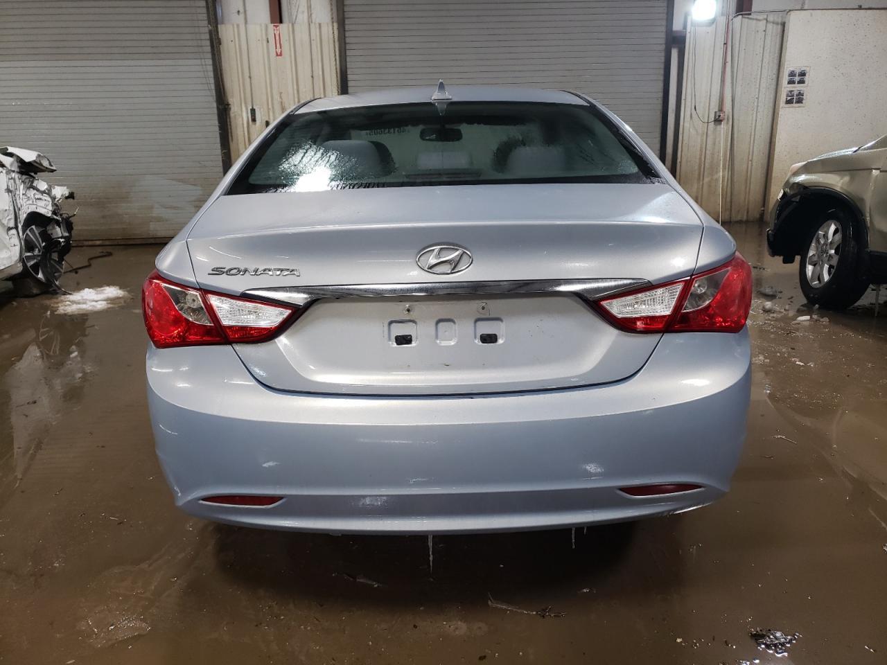 2011 HYUNDAI SONATA GLS - Image 6