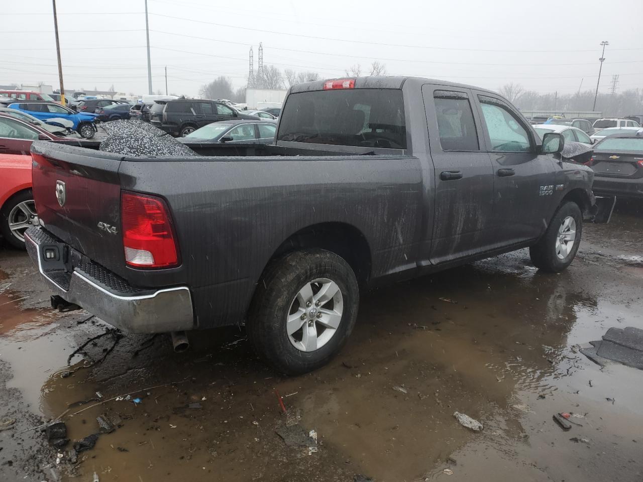 2017 RAM 1500 ST - Фото 3