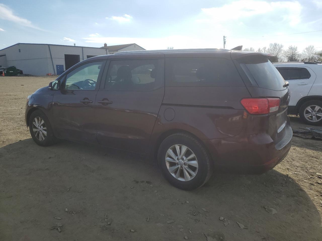 2017 KIA SEDONA LX - Image 2