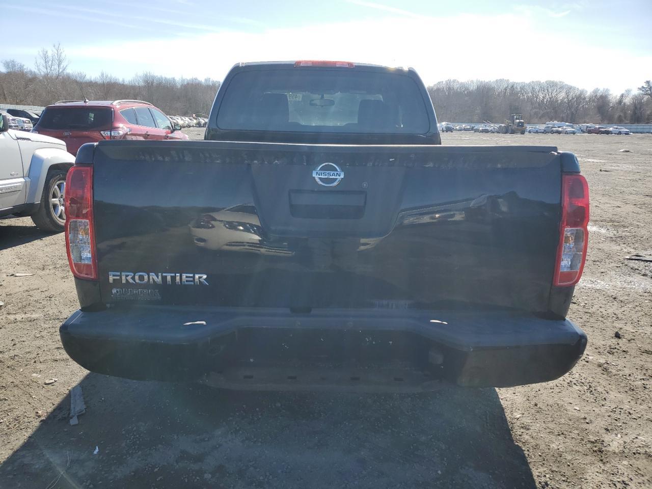 2019 NISSAN FRONTIER S - Фото 6