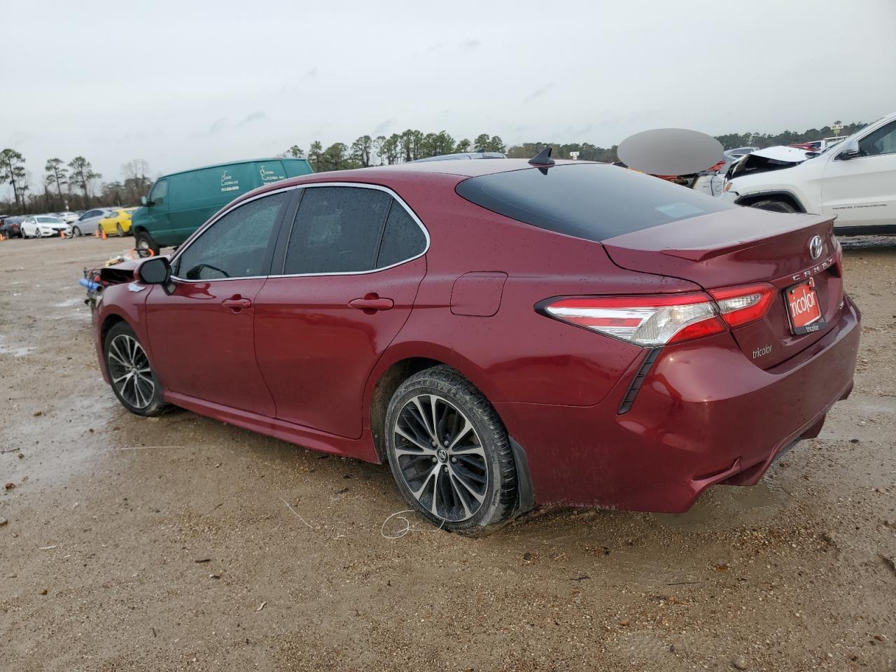 2018 TOYOTA CAMRY L - Image 2