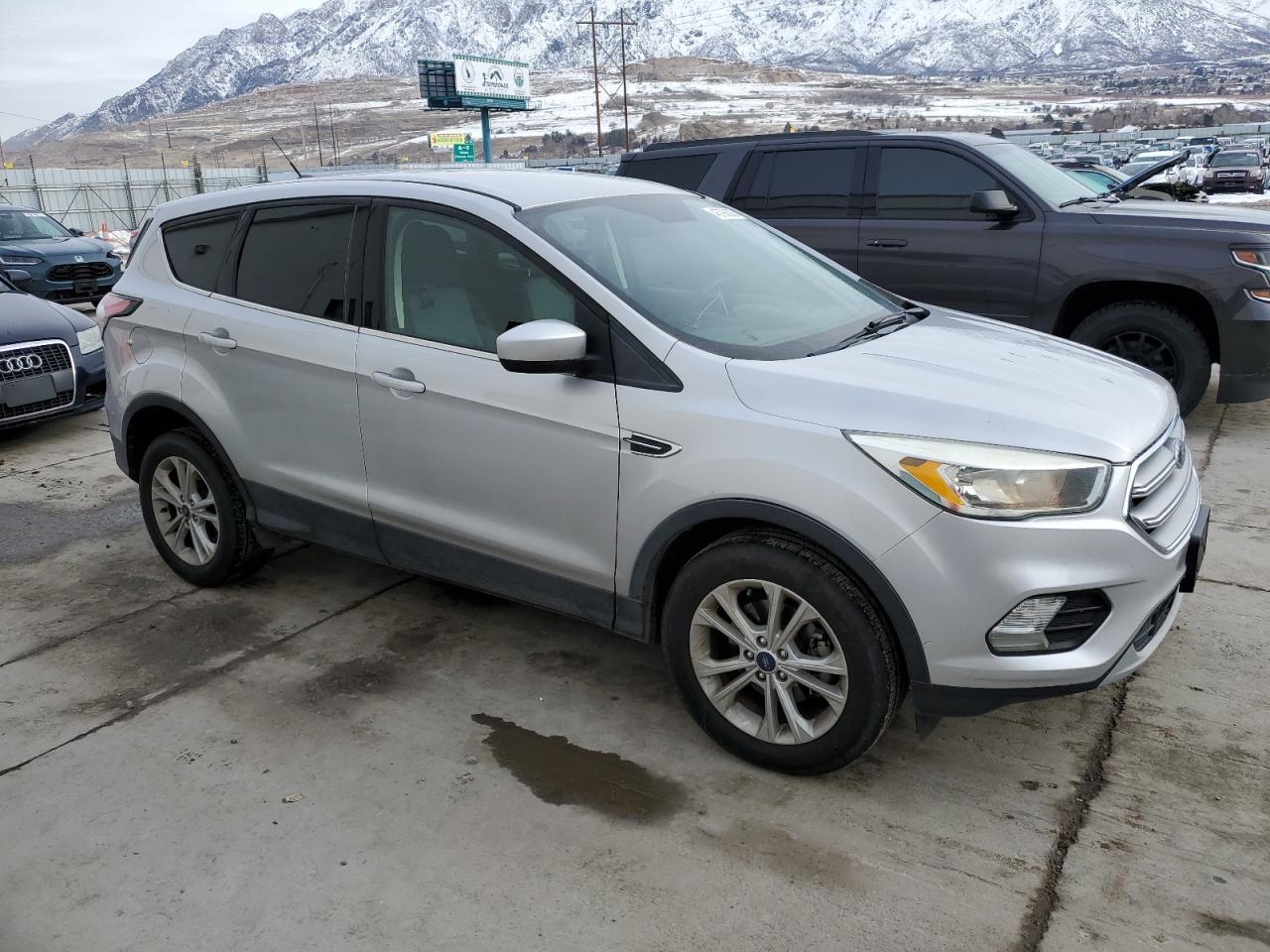 2017 FORD ESCAPE SE - Фото 4