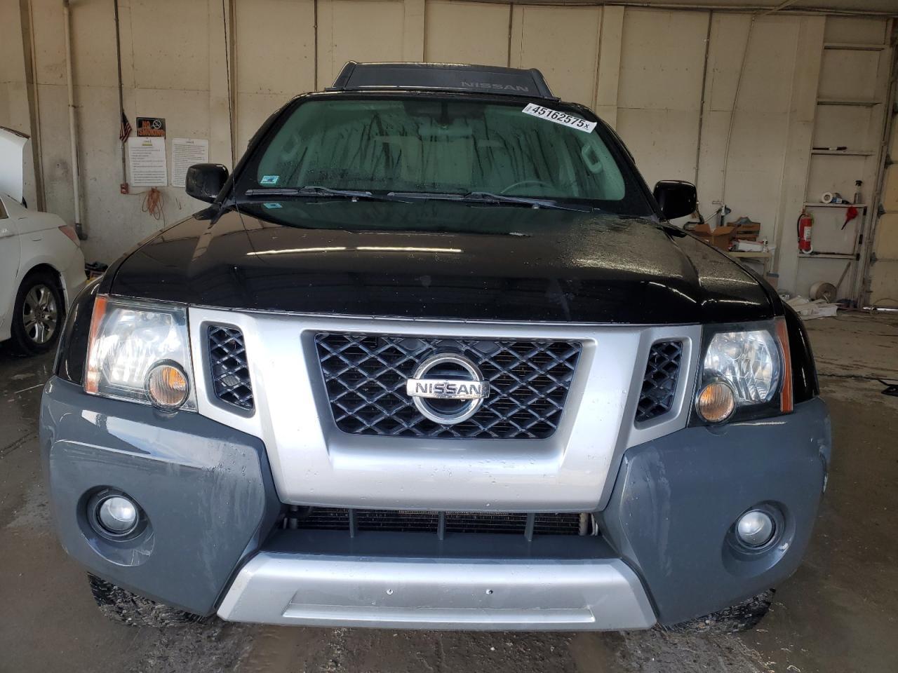2014 NISSAN XTERRA X - Фото 5