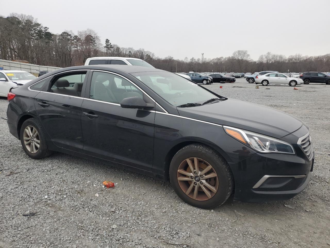 2017 HYUNDAI SONATA SE - Фото 4