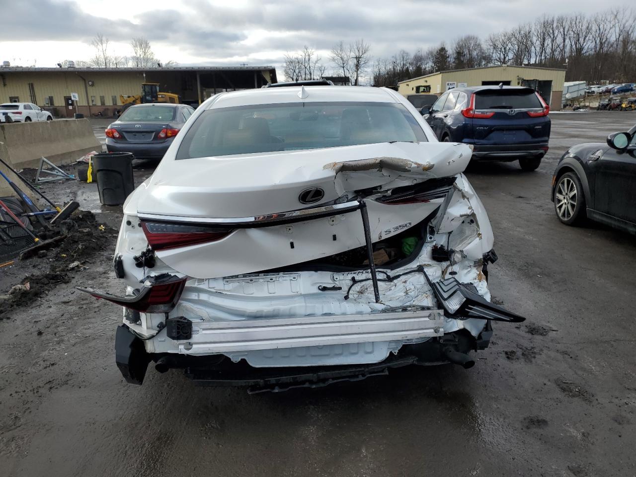 2024 LEXUS ES 350 BAS - Image 6