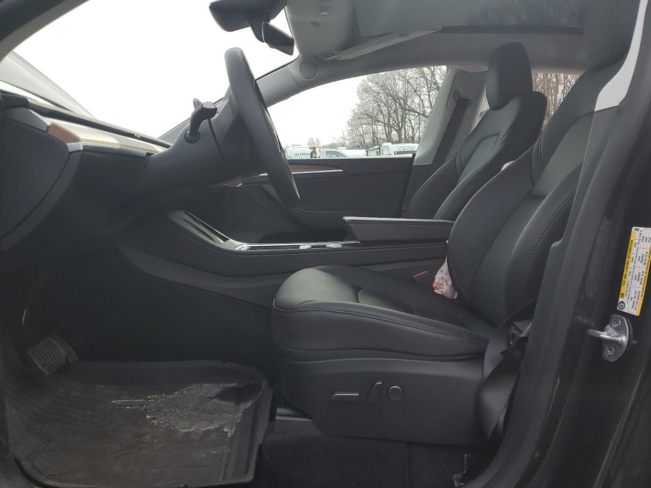 2024 TESLA MODEL Y - Image 7
