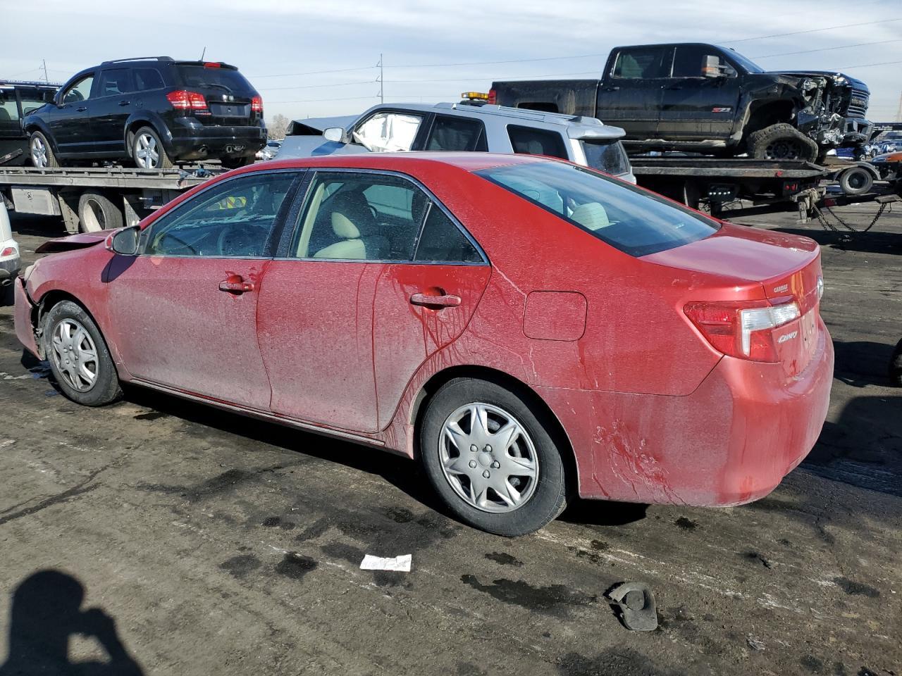 2014 TOYOTA CAMRY L - Фото 2