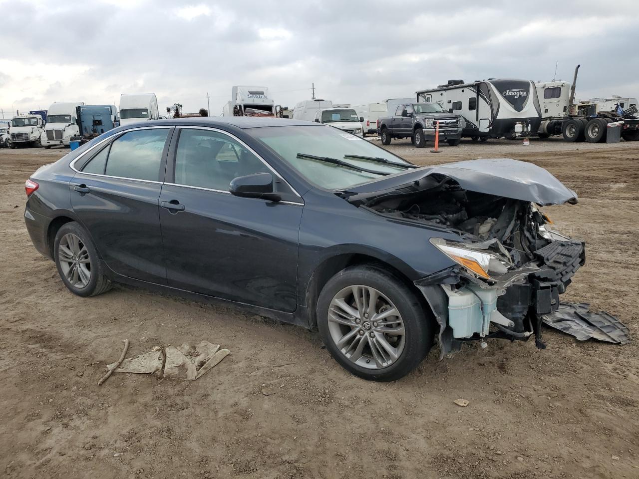 2017 TOYOTA CAMRY LE - Фото 4