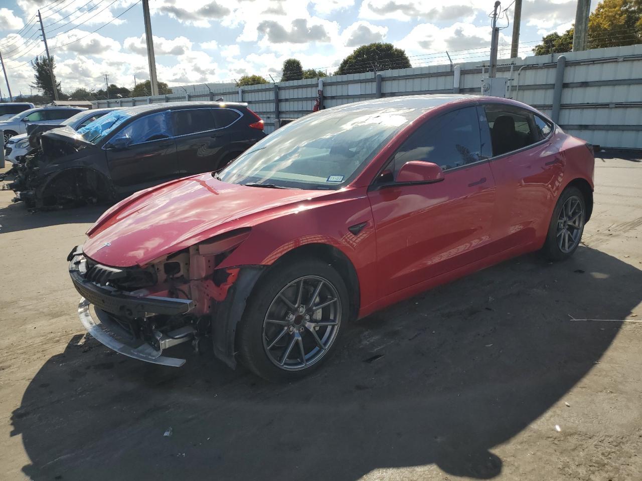 2022 TESLA MODEL 3
