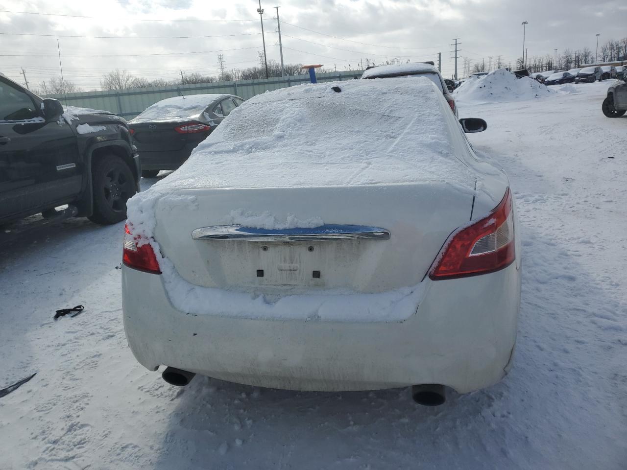 2011 NISSAN MAXIMA S - Фото 6