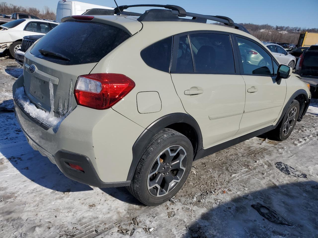 2014 SUBARU XV CROSSTR - Image 3
