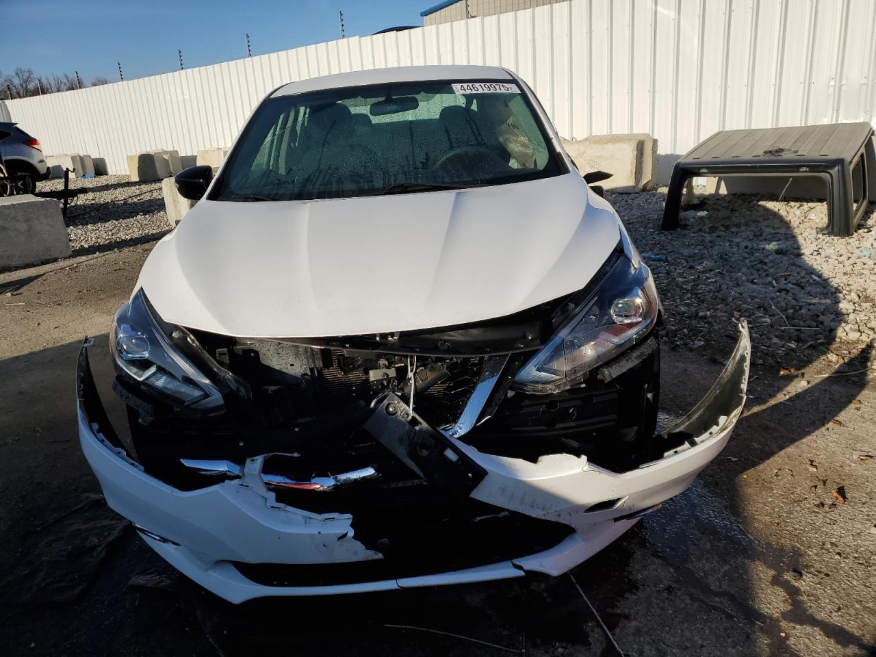 2017 NISSAN SENTRA S - Фото 5