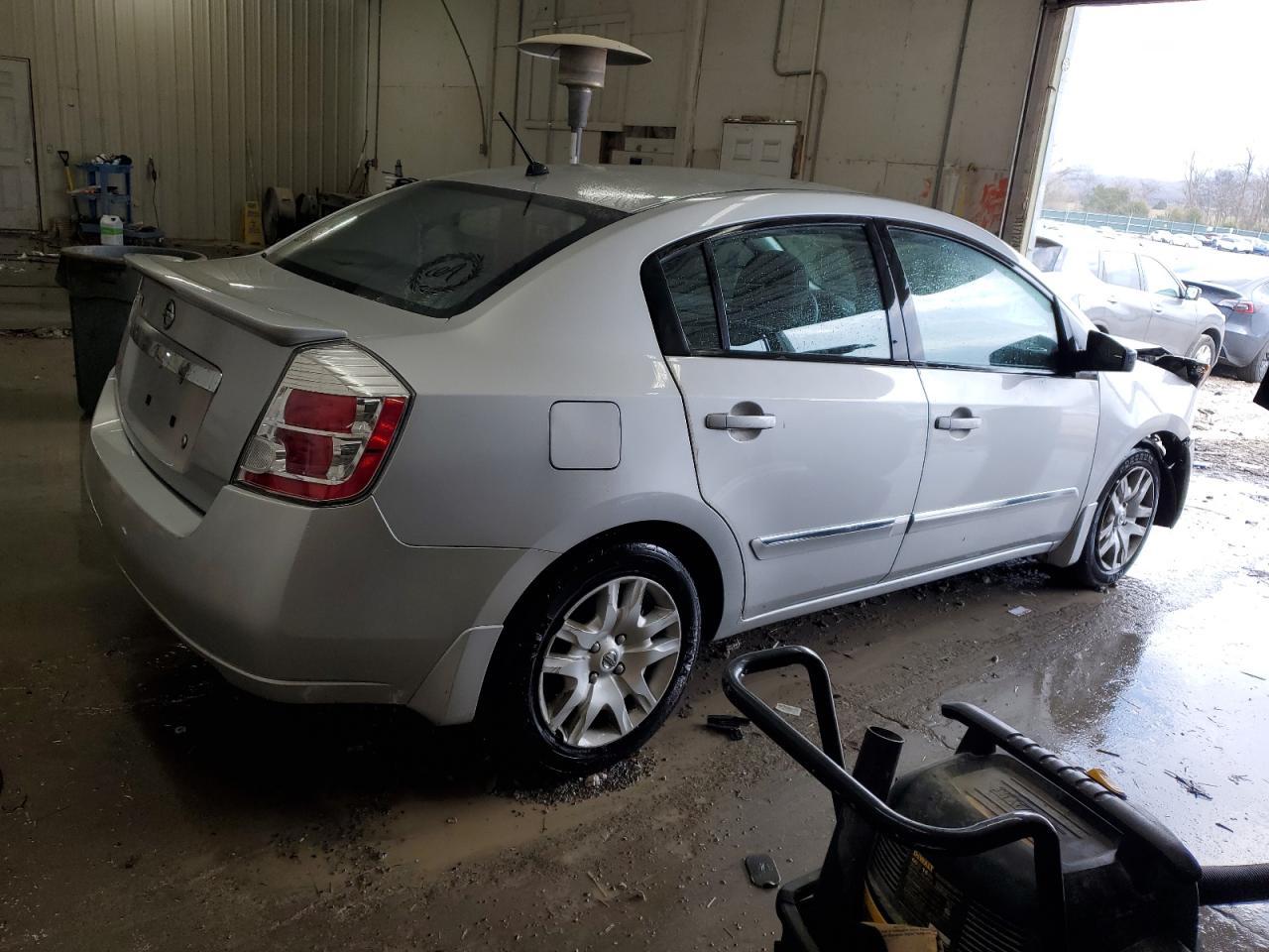2012 NISSAN SENTRA 2.0 - Фото 3