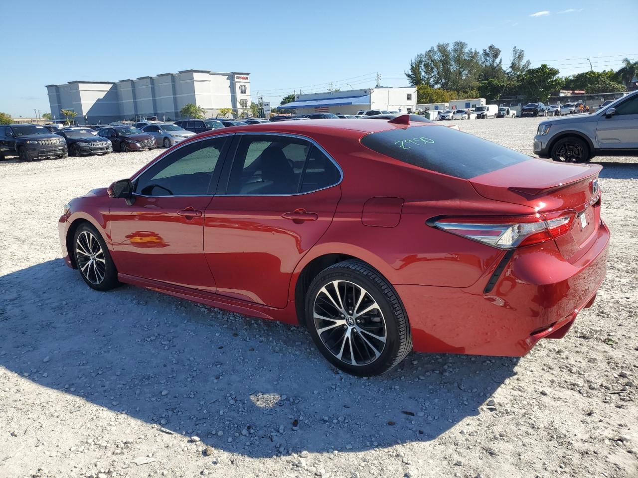 2019 TOYOTA CAMRY L - Фото 2