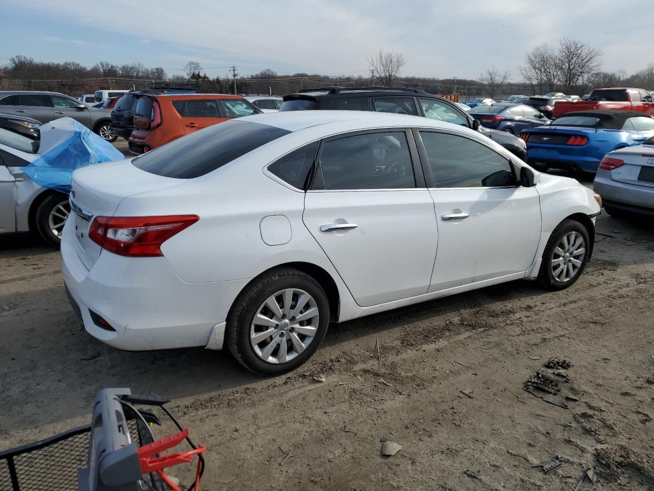 2018 NISSAN SENTRA S - Фото 3