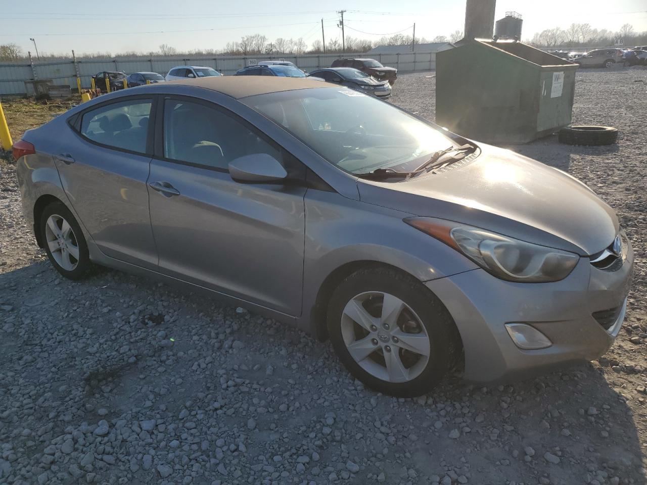 2013 HYUNDAI ELANTRA GL - Image 4