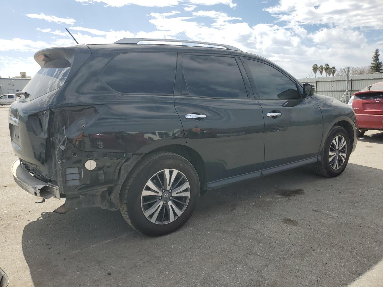 2017 NISSAN PATHFINDER - Image 3