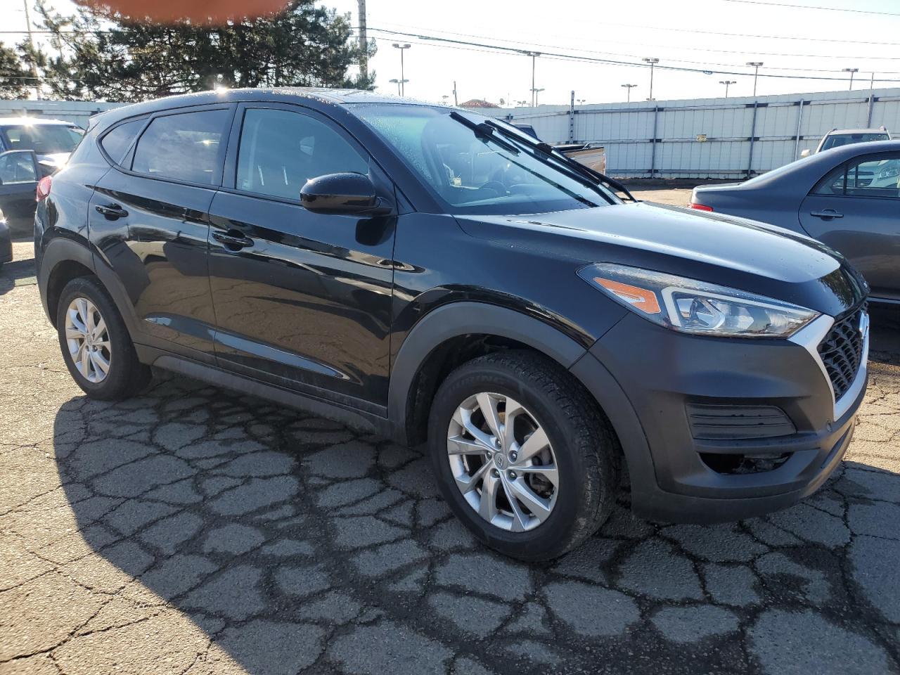 2019 HYUNDAI TUCSON SE - Фото 4