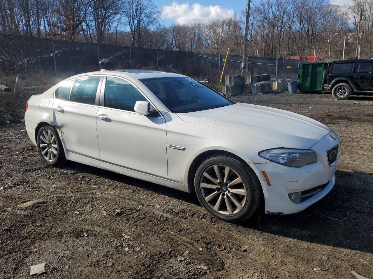 2013 BMW 528 XI - Фото 4