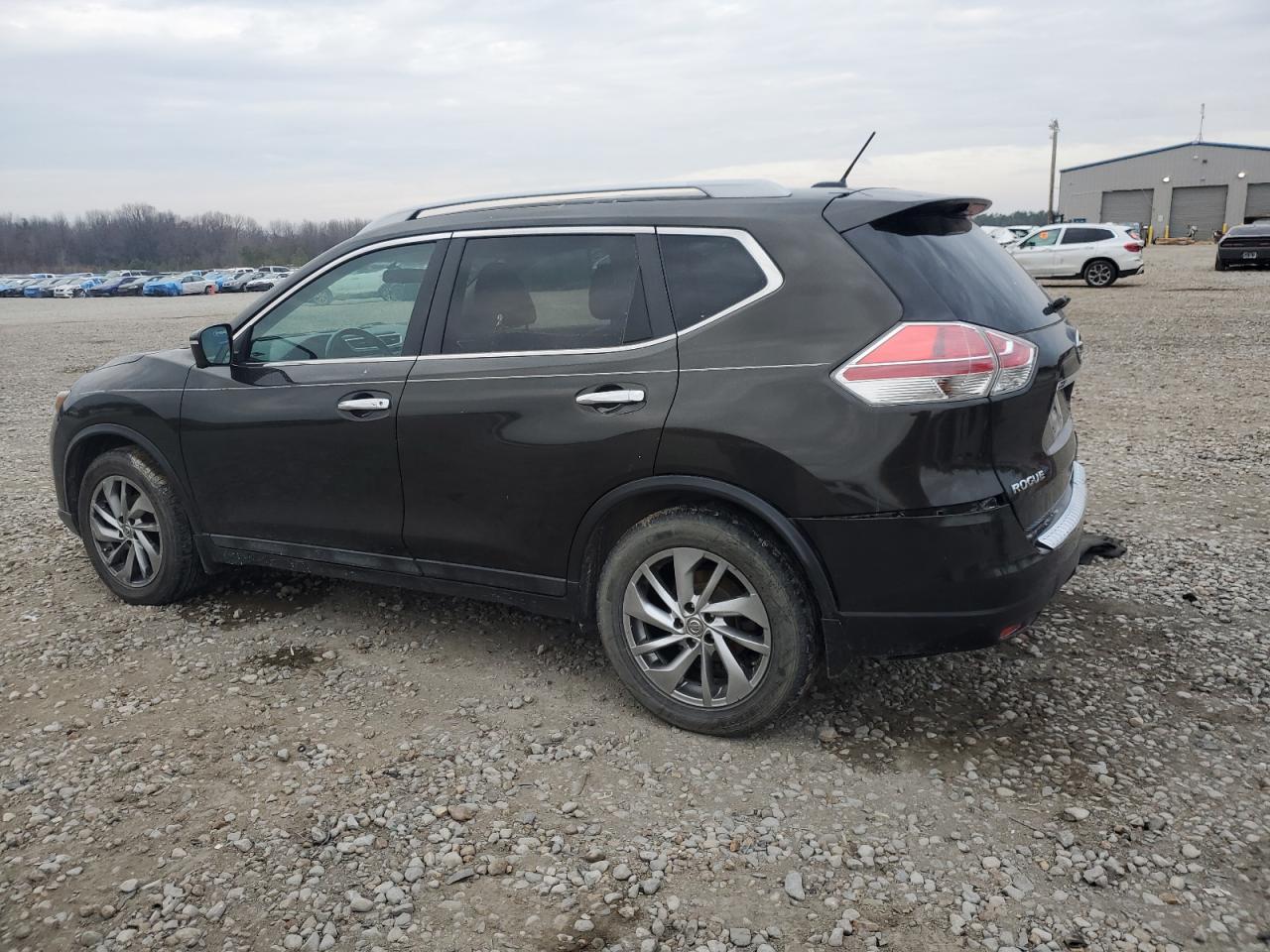 2015 NISSAN ROGUE S - Image 2