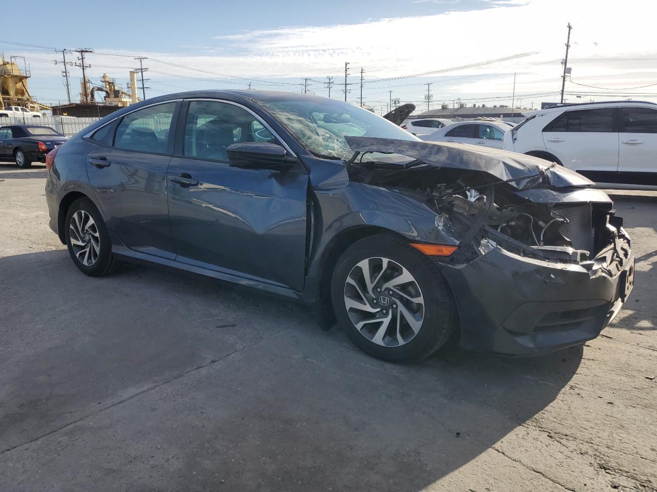 2016 HONDA CIVIC EX - Image 4
