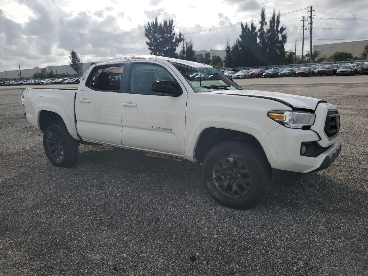 2023 TOYOTA TACOMA DOU - Фото 4