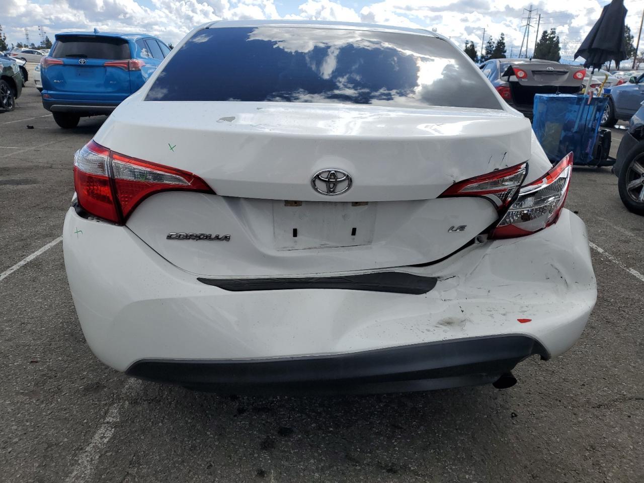 2014 TOYOTA COROLLA L - Фото 6