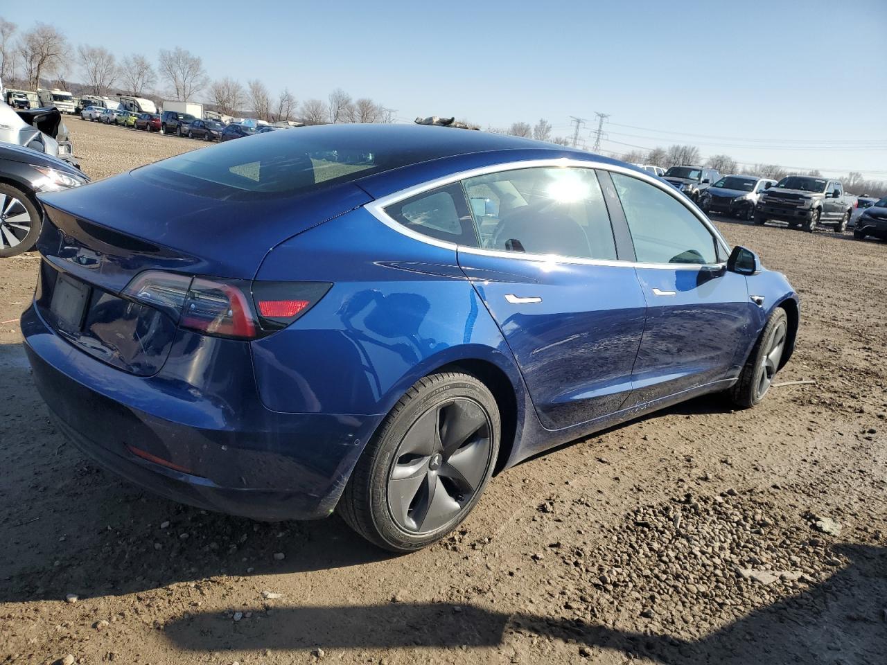 2019 TESLA MODEL 3 - Фото 3