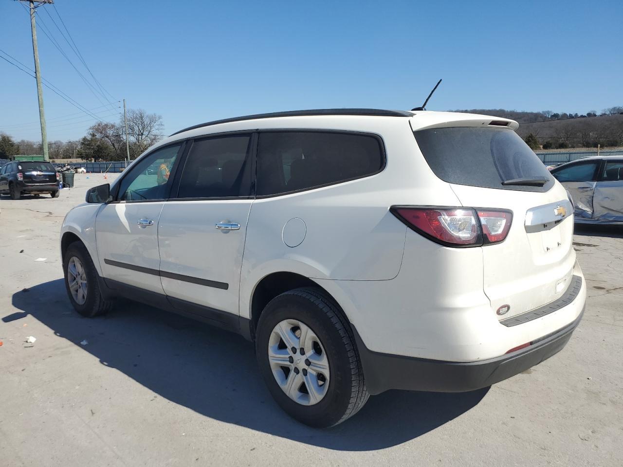 2014 CHEVROLET TRAVERSE L - Фото 2