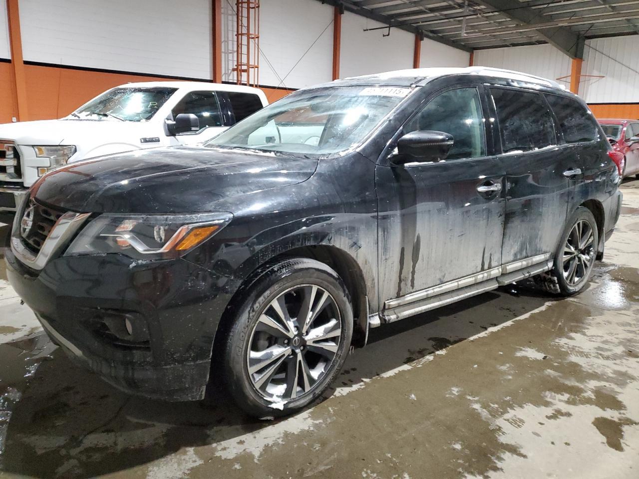 2017 NISSAN PATHFINDER