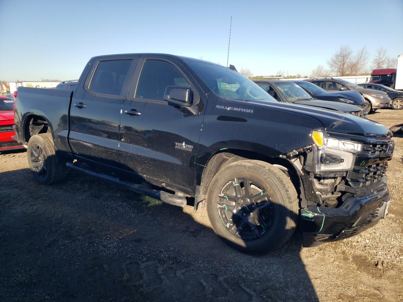 2024 CHEVROLET SILVERADO - Фото 4
