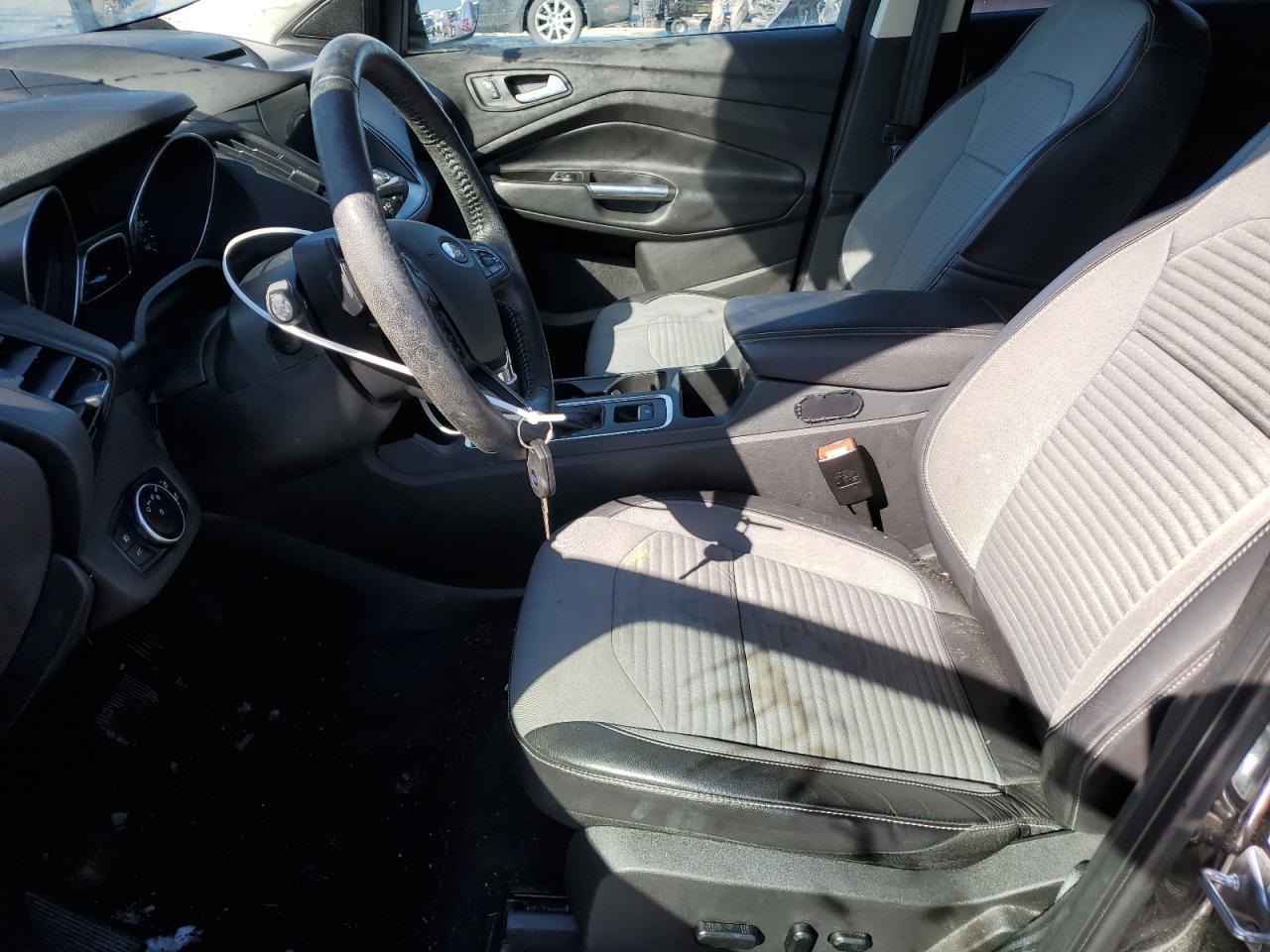 2017 FORD ESCAPE SE - Фото 7