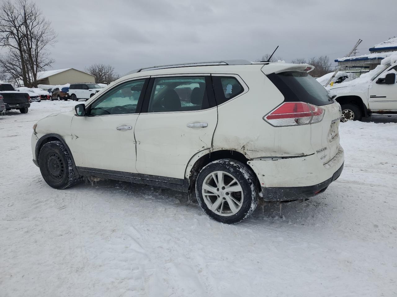 2016 NISSAN ROGUE S - Image 2