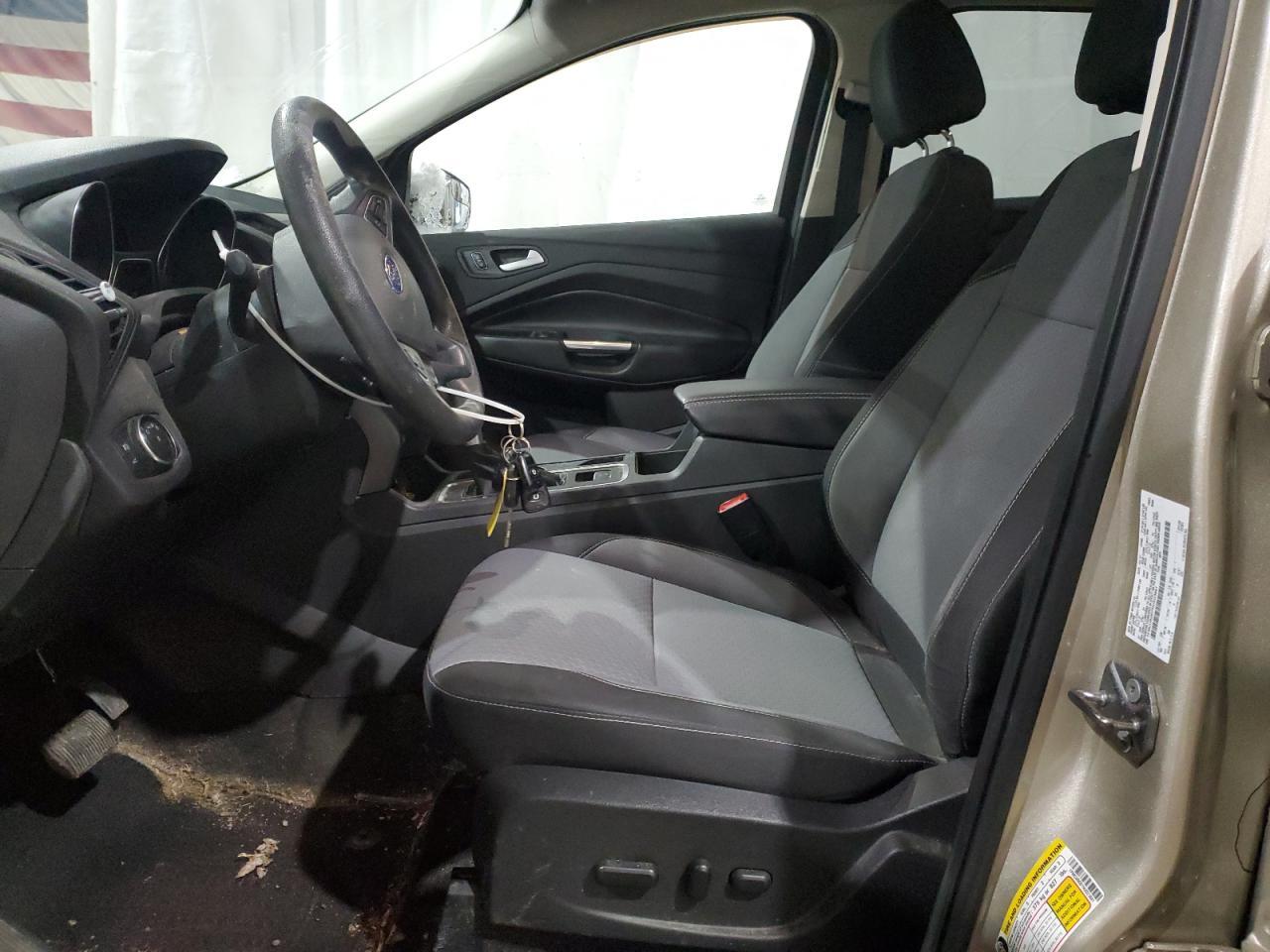 2017 FORD ESCAPE SE - Image 7