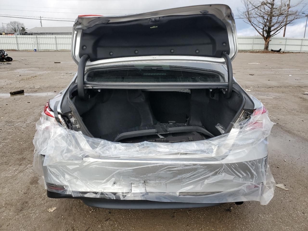 2019 TOYOTA CAMRY L - Фото 6