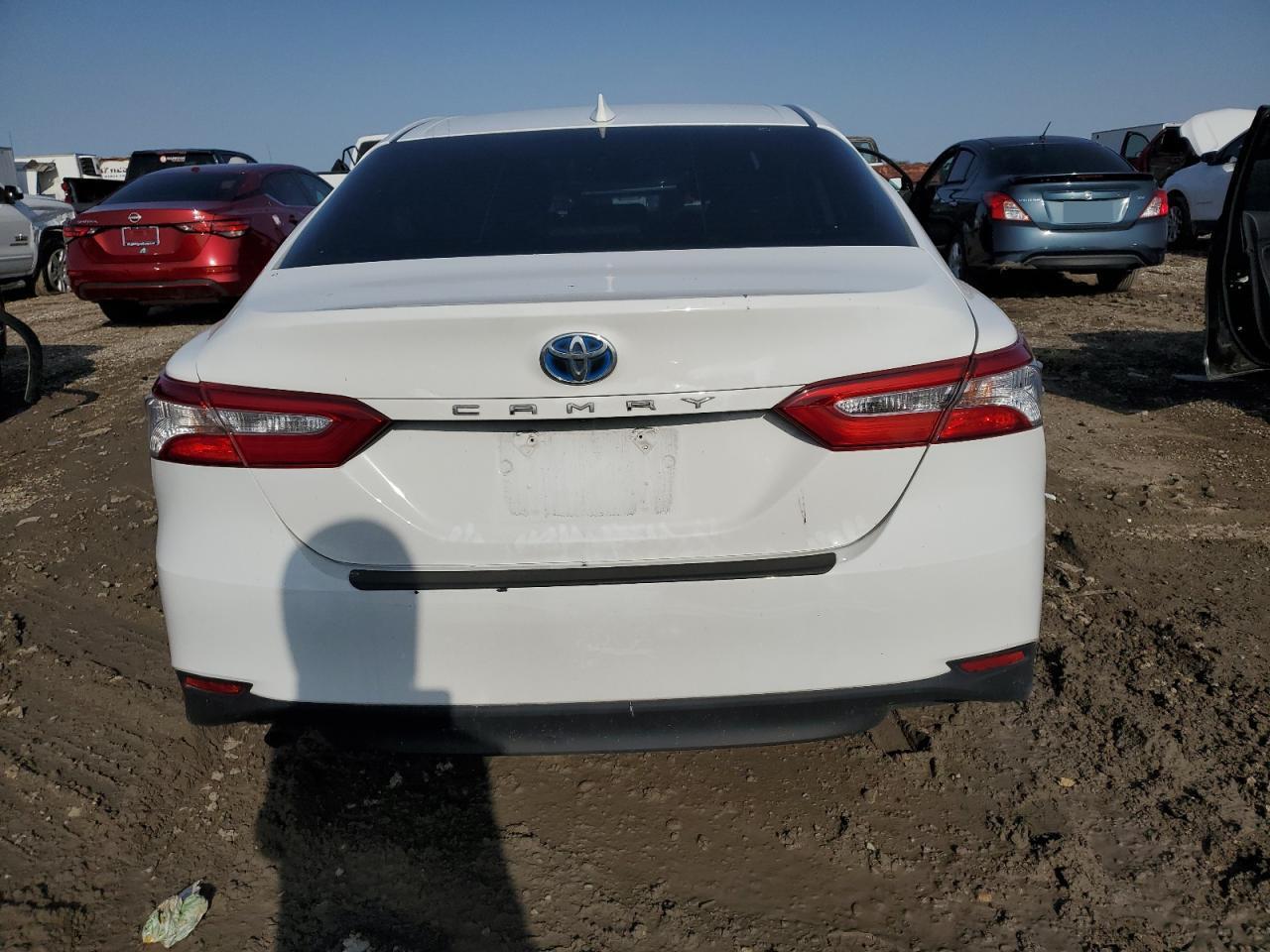 2020 TOYOTA CAMRY LE - Фото 6