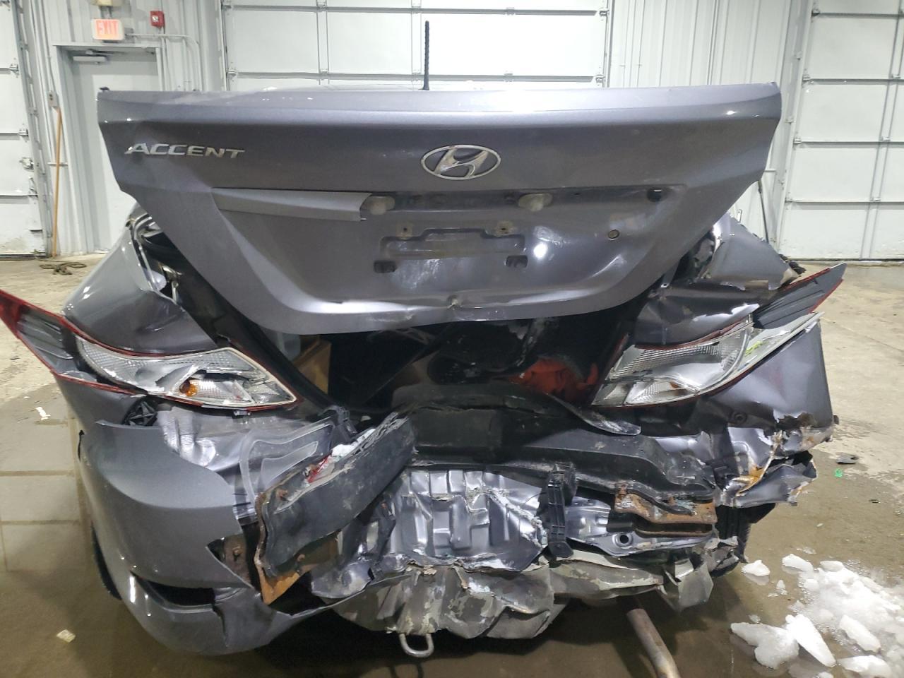 2017 HYUNDAI ACCENT SE - Image 6