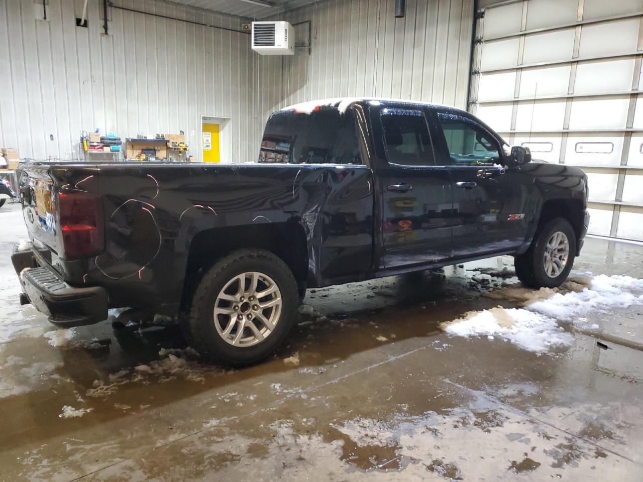 2017 CHEVROLET SILVERADO - Image 3