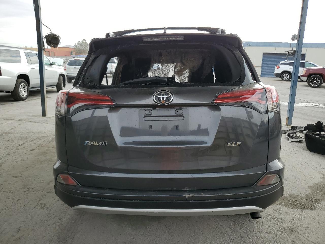 2018 TOYOTA RAV4 ADVEN - Фото 6