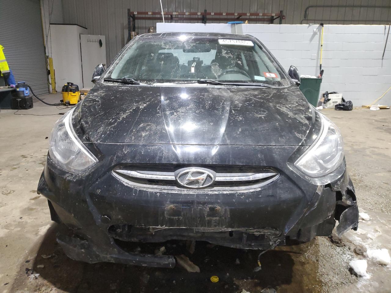 2016 HYUNDAI ACCENT SE - Фото 5